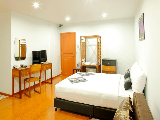 Bedroom 14