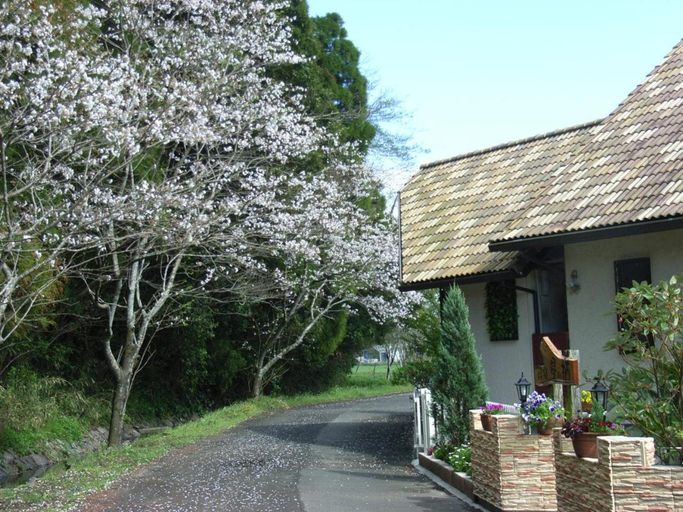 Others 5, Minshuku Hoshi No Sumika, Ōsaki