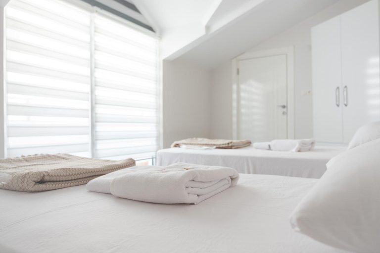 Bedroom 3, Araz Suit, Mudanya