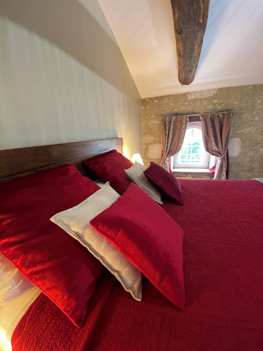 Bedroom 3, Chambres d'hôtes le Tilleul, Vendée