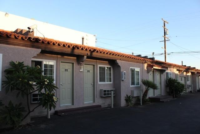 Others 4, Beacon Motel, Los Angeles