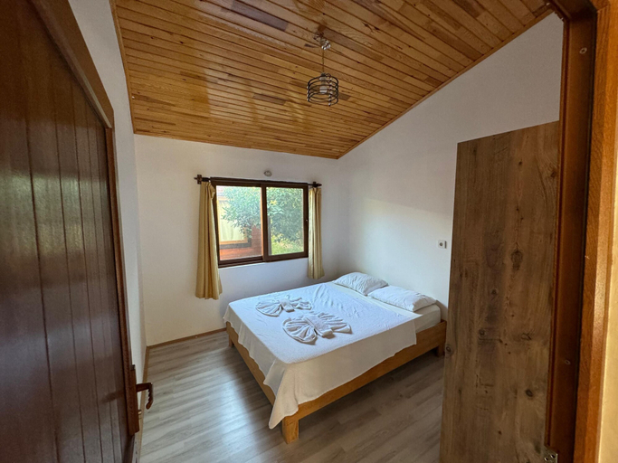 Bedroom 4, Cıralı Anka Apart Bungalov, Kemer