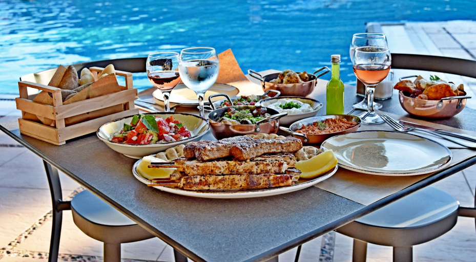 Food & Drinks 5, Comer Kinetta Beach - All inclusive, Attica