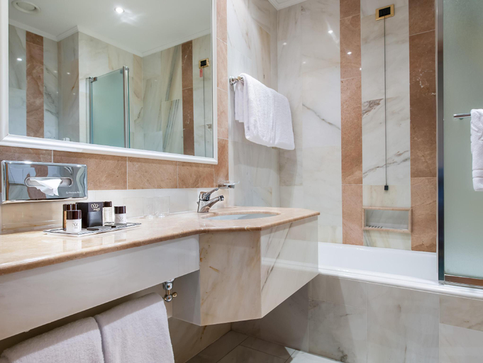 Bathroom 3