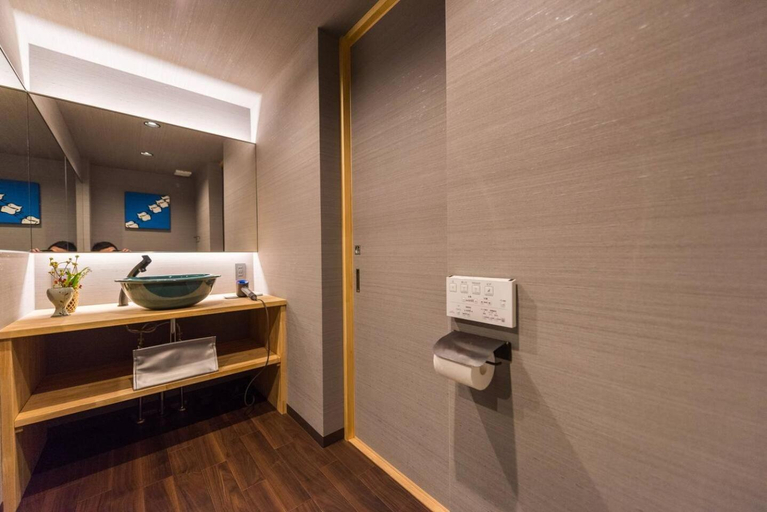 Bathroom 3, Tabitabi Stay Moonlight, Kyoto