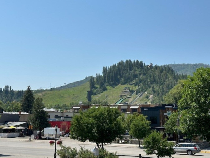 Exterior & Views 2, Western Lodge, Routt