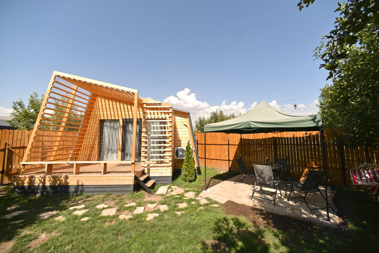 Exterior & Views 2, Hidden Garden Resort