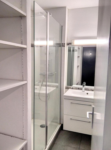 Bathroom, Résidence Graziella Studio 324, Alpes-Maritimes
