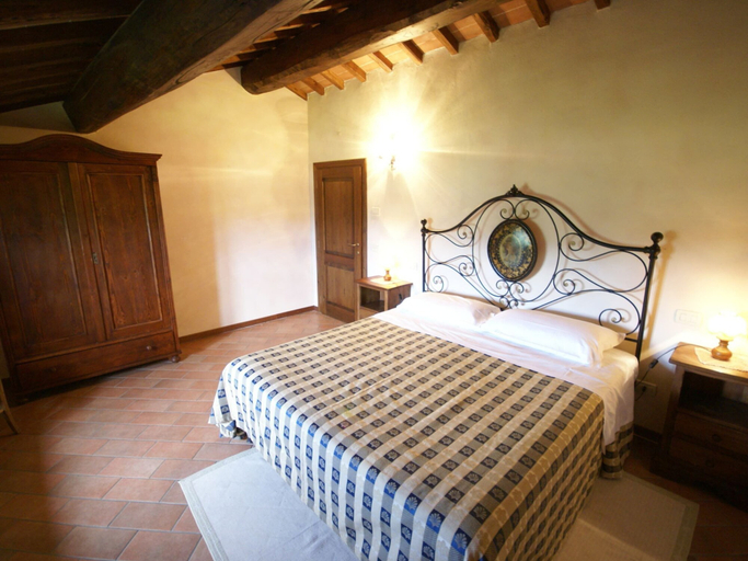 Bedroom 3, Holiday Home in Montone with Pool, Perugia