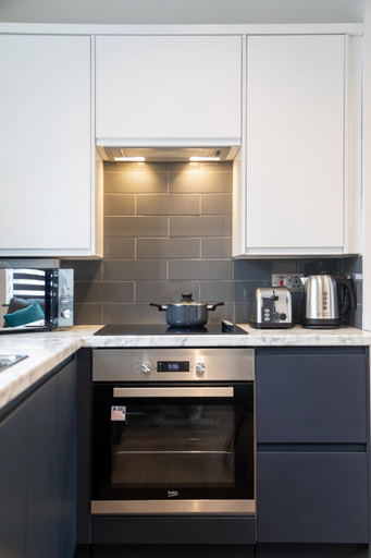 Others 4, Elegant and Modern Recently Refurbished House, Kent