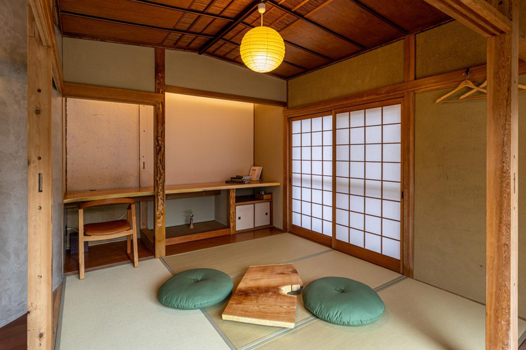 Bedroom 2, Oki Olive Aus Mansion, Takamatsu