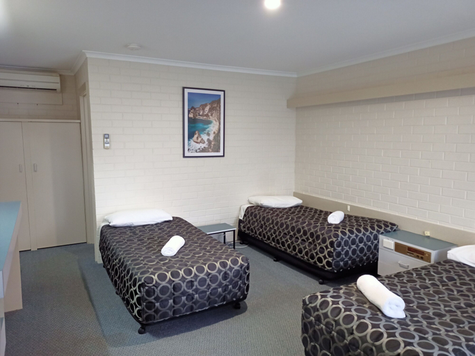 Bedroom 4, Wangaratta Motor Inn, Wangaratta - Central