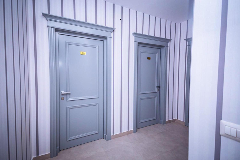 Others 4, HOTEL GLARIS, Targu Frumos