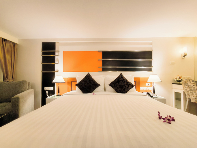 Bedroom 6