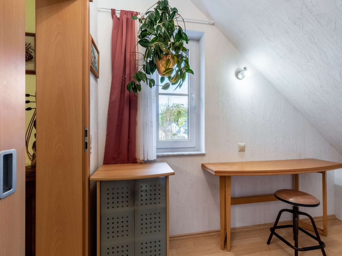 Others 5, Gemutliche Ferienwohnung am Waldrand, Hochsauerlandkreis