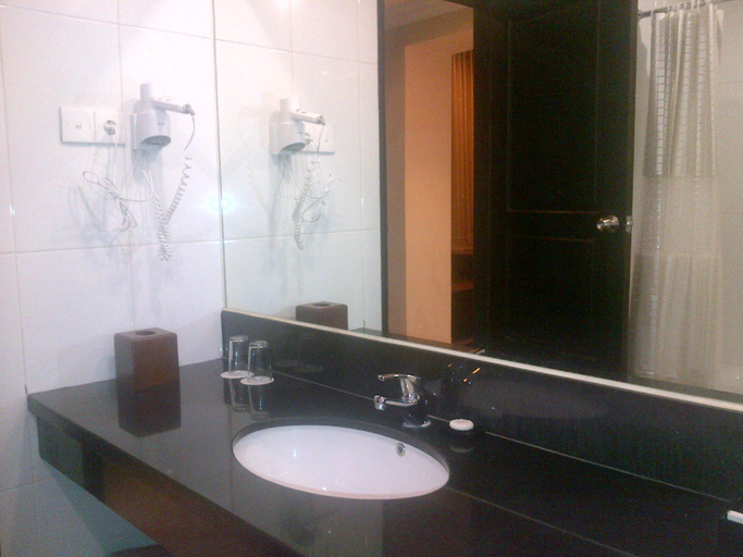 Bathroom 3