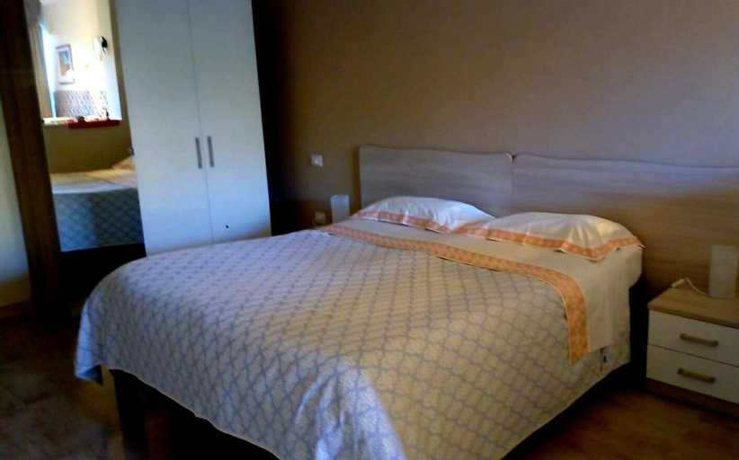 Others 3, B&B GIRAMONDO, Cosenza