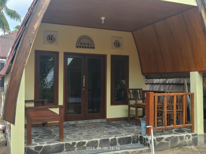 Others 3, Two One bungalow, Lombok