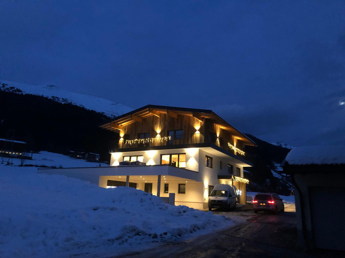 Others 4, Franzerl, Schwaz