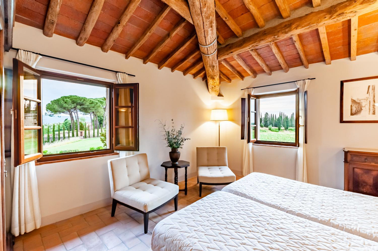 Bedroom 4, Villa Boccaccio, Siena