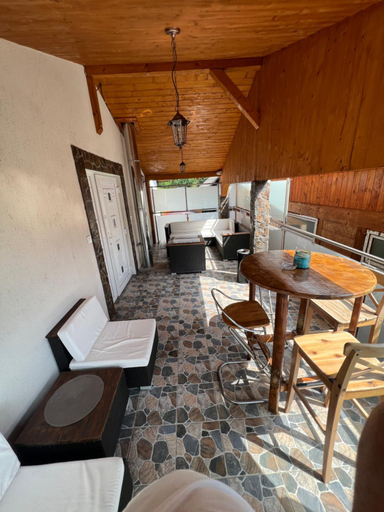 Others 5, Gasthaus Casa Kugler, Anina