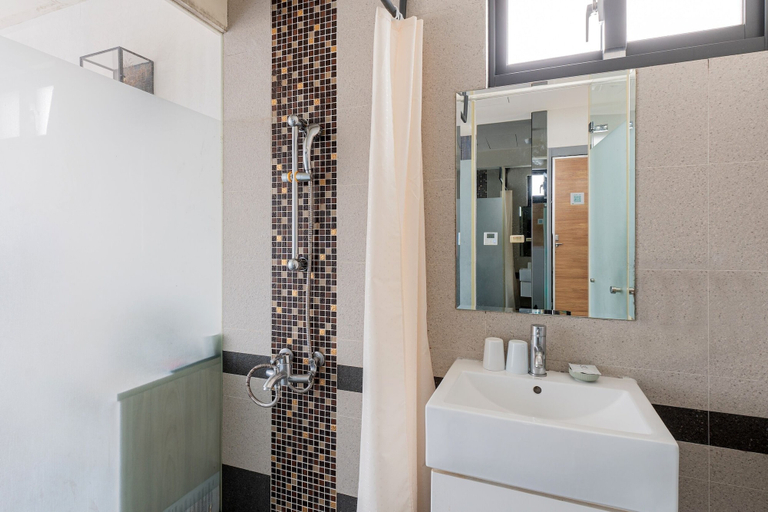 Bathroom 3, CHECK inn Express Taichung Fuxing Hall 2, Taichung