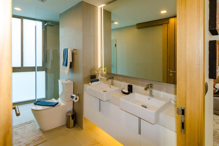 Bathroom 2, Comfy 2-BR apartment in Oceanstone condo, BangTao Beach, Phuket Island
