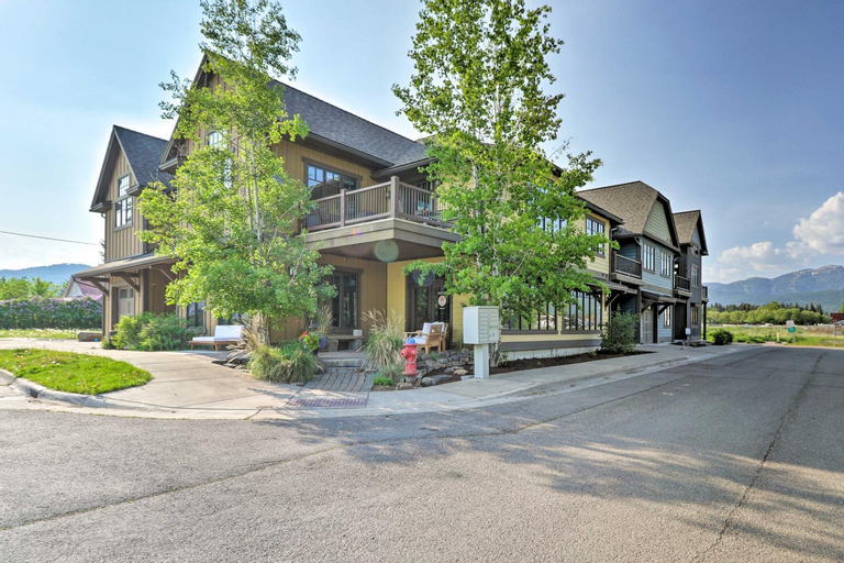 Downtown Condo Near Whitefish Resort and Lake!, Flathead