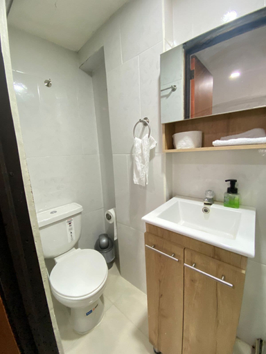 Bathroom 2, Aparta estudios centeo WZ, Dosquebradas