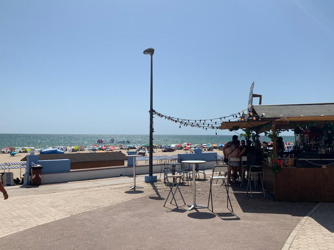 Food & Drinks 2, Residencial Macarena, Huelva