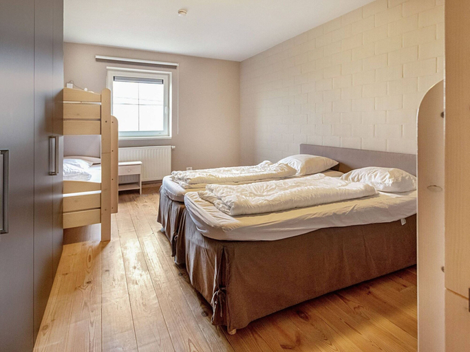 Bedroom 3, Holiday Home in Gijverinkhove Near Plopsaland, West-Vlaanderen