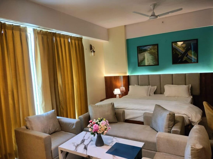 Bedroom 2, Evanthe Hotel, Lucknow