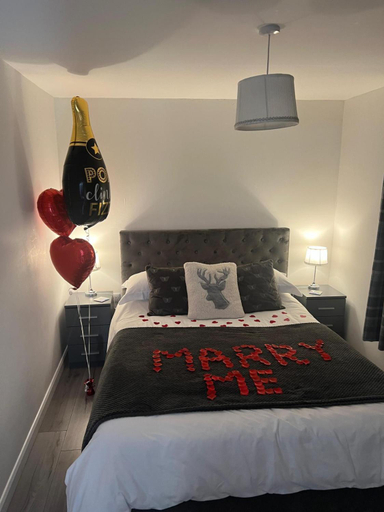 Bedroom 2, Lake District and Eden Valley Thornhill Lodge, Cumbria