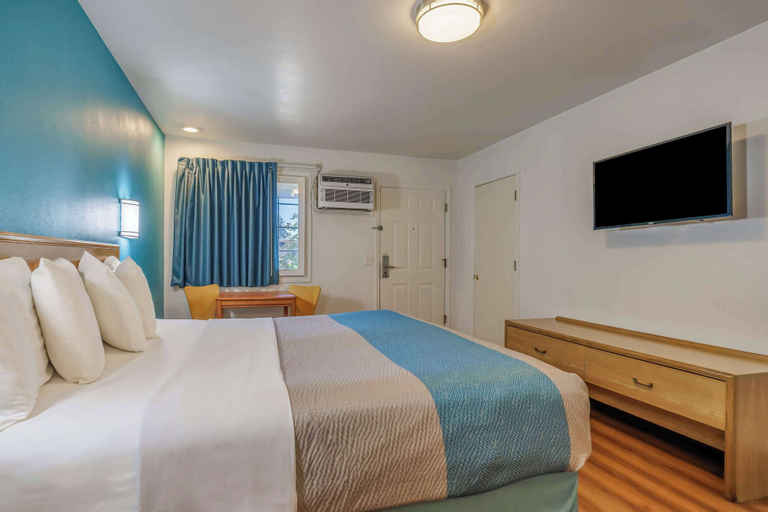 Bedroom 5