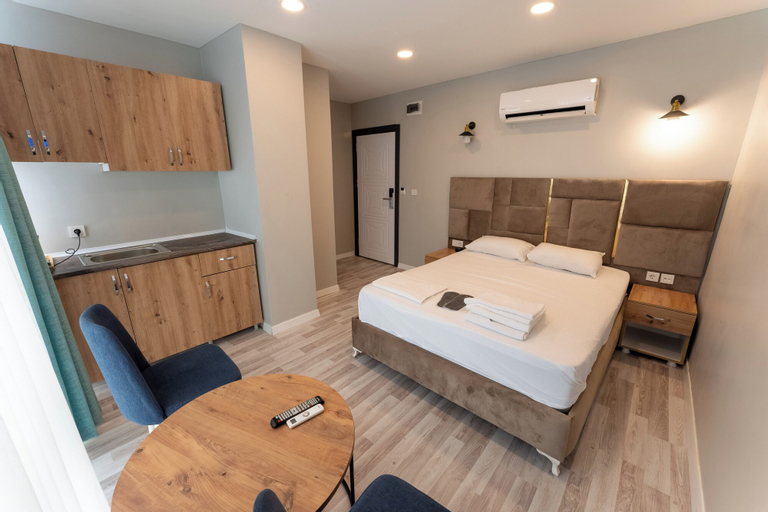 Bedroom 3, Lacasa Royal Hotel, Küçükçekmece