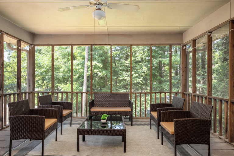 Others 5, 6 BR20 Mins to Downtown Pool Maison, Jefferson