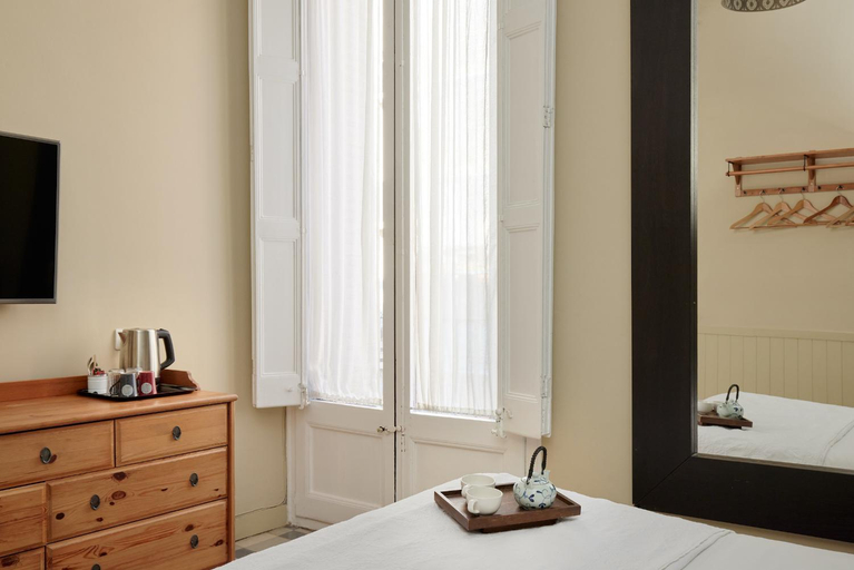 Others 2, Poblenou B&B, Barcelona