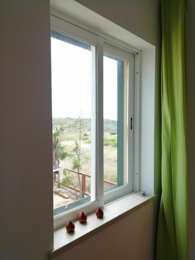 Others 2, Casa Luminosa, Aljezur