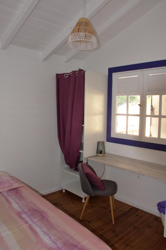 Bedroom 2, Jardin des Anges-Bungalows creoles et studio, Le Moule