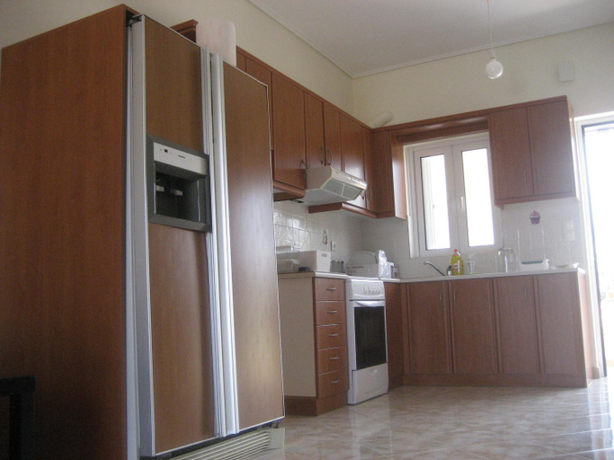 Others 2, Almare (Τρικλινο Δωματιο), Peloponnese