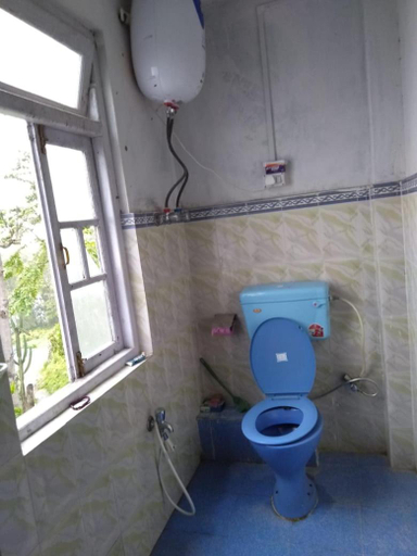 Bathroom 2, Yakchiri Homestay, East Sikkim