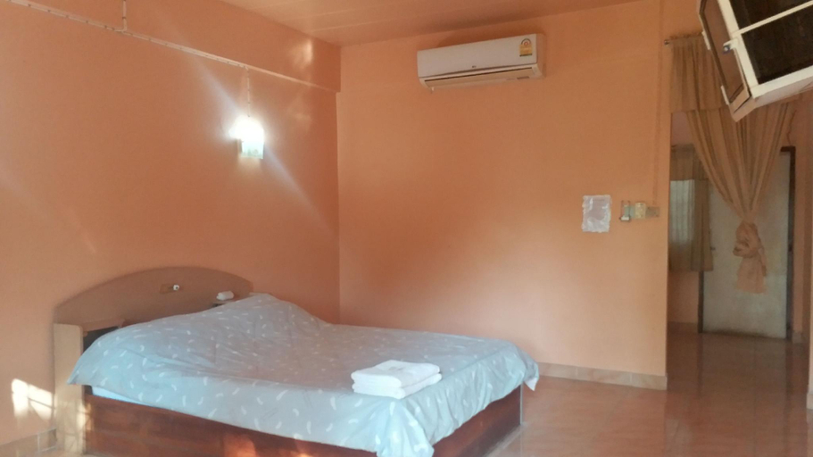 Bedroom 3, The 99 Inn Hotel, Pak Chong