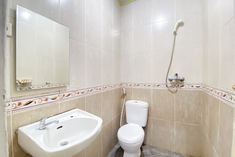 Bathroom 4, Budi Residence II RedPartner, Cikarang