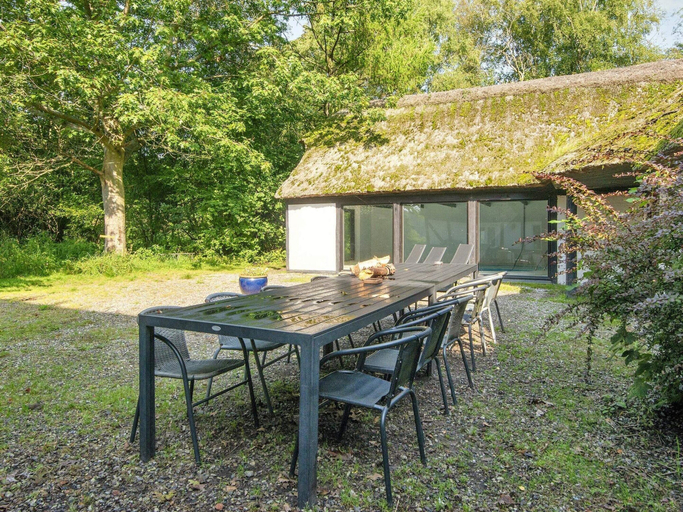 Others 2, 15 Person Holiday Home in Hundslund-by Traum, Odder