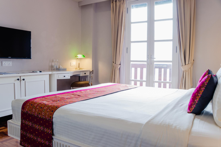Bedroom 18
