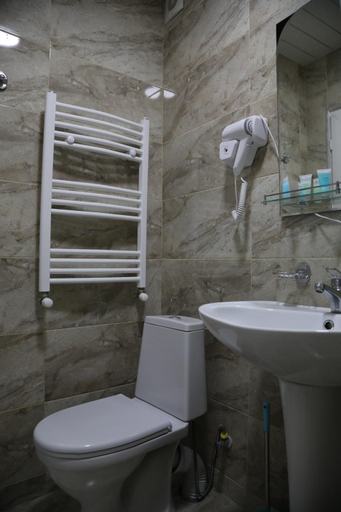 Bathroom, Hotel Ramaz Paliani, Mestia
