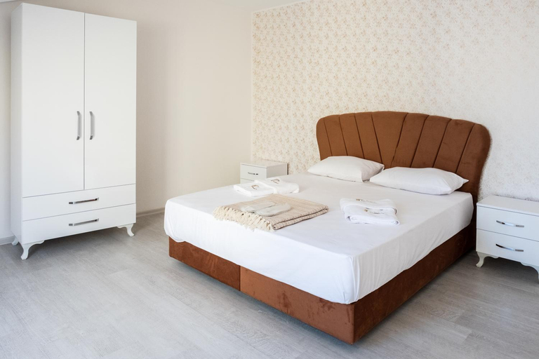 Bedroom 4, Araz Suit, Mudanya