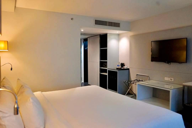 Bedroom 14