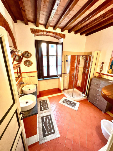 Bathroom 7