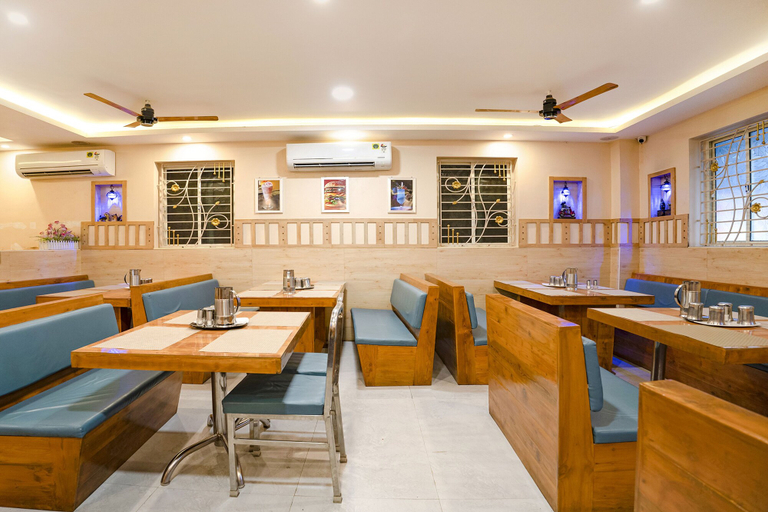 Food & Drinks 3, Fabhotel Wooden Park, Chennai